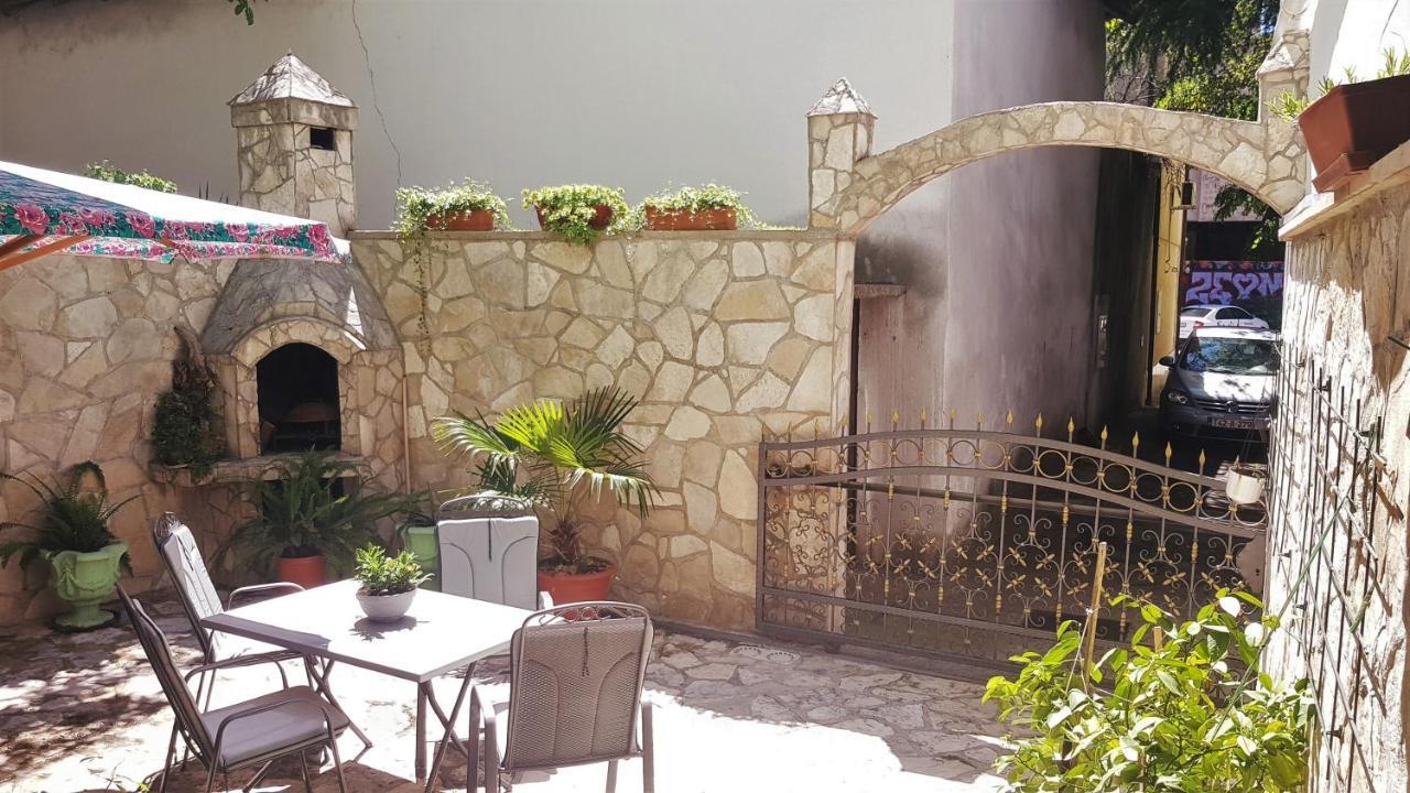Sun'S Ray Apartment Mostar Exterior photo